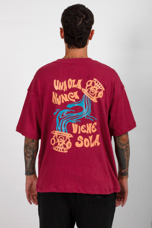 Remera Una Ola bordeux