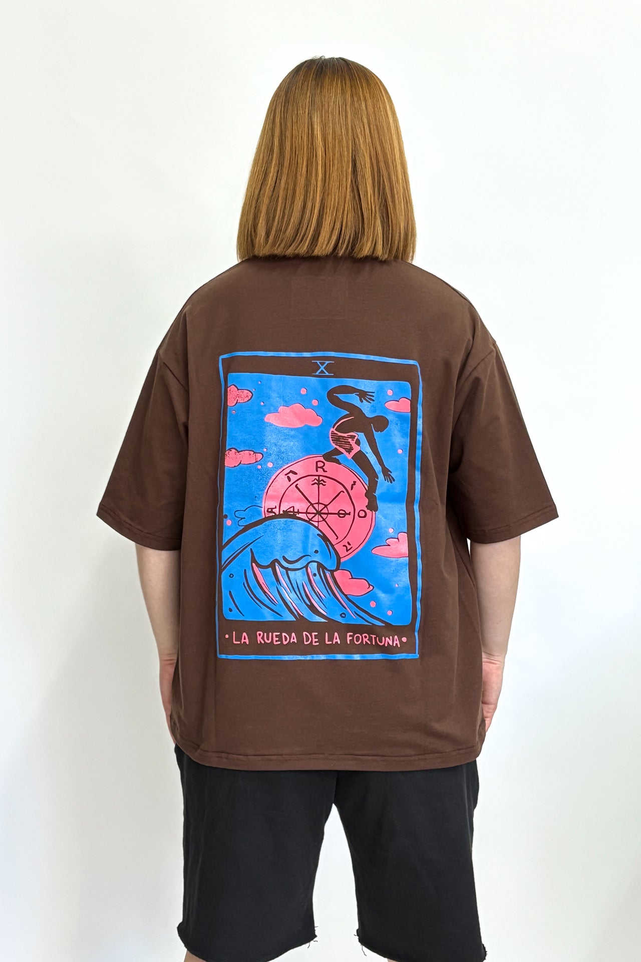 Remera chocolate Rueda de la fortuna x RoRo