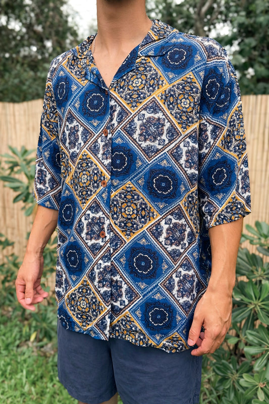 Camisa Hippie manga corta estampada unisex